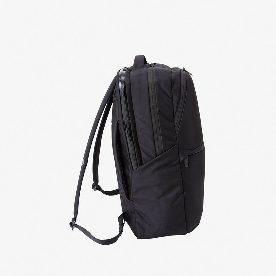 THE NORTH FACE(ザ ノースフェイス)シャトルデイパック(ユニセックス)NM82329