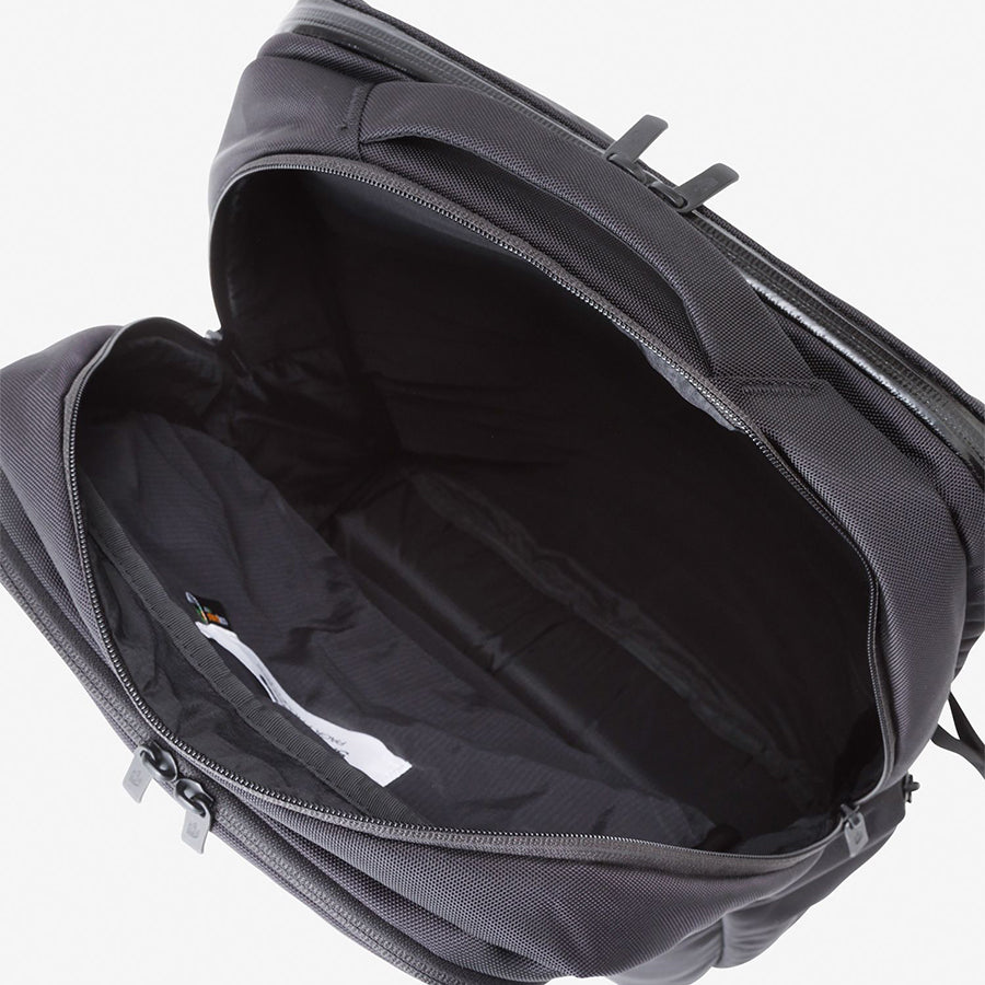 THE NORTH FACE(ザ ノースフェイス)シャトルデイパック(ユニセックス)NM82329