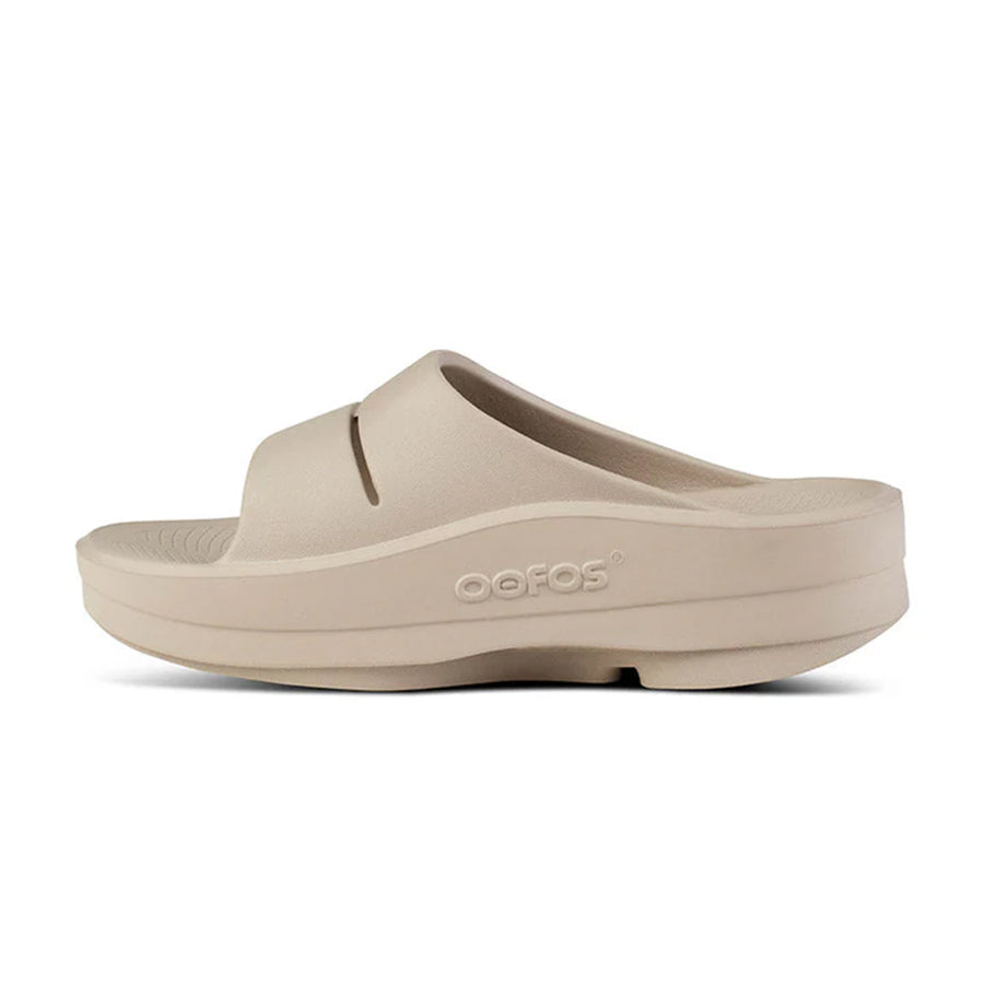 OOFOS(ウーフォース)OOmega OOahh リカバリーサンダル